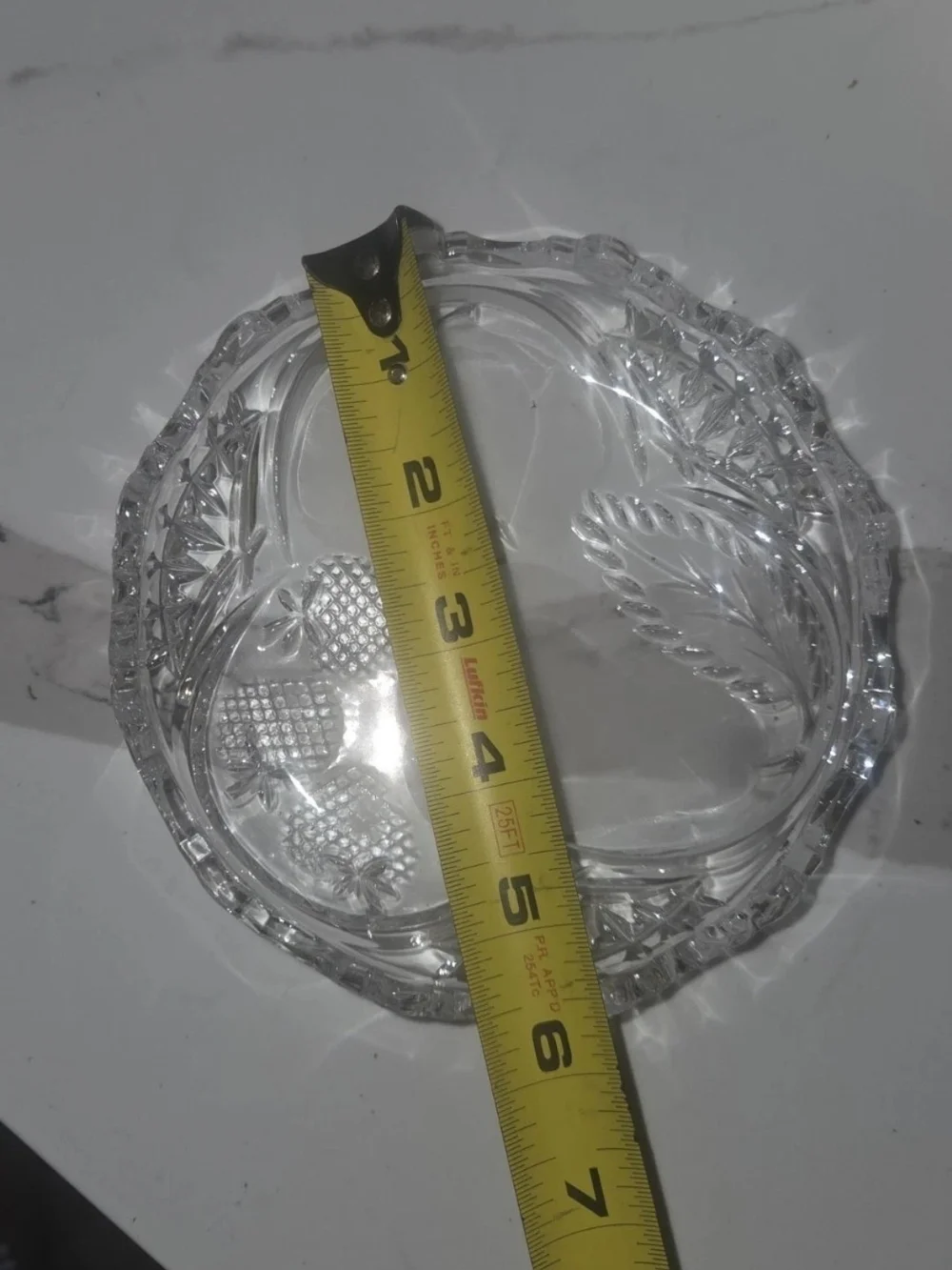 Vtg Crystal Cut Glass Bowl With Apple, Pear & Strawberry Design Scallop Edge